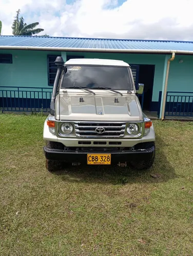 Toyota Land Cruiser 4.5 Fzj75 Macho