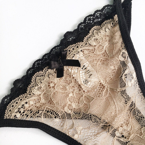 Imagen 5 de 6 de Conjunto De Ropa Interior Corpiño Aros Nude Con Negro Y Less