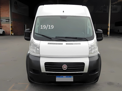 Van Fiat Ducato Executiva Marticar Ano 2019/19 16 Lugares.