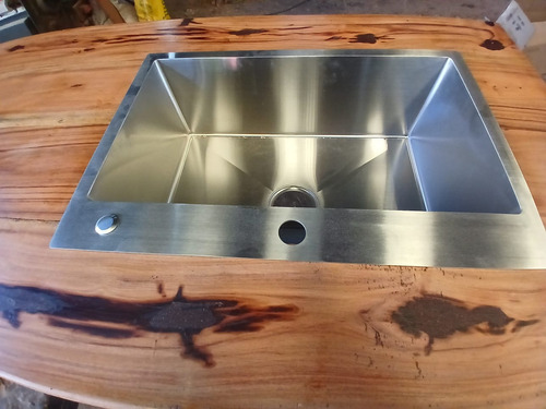 Mesada De Madera Maciza De Quebracho Colorado X Metro Lineal Colorado