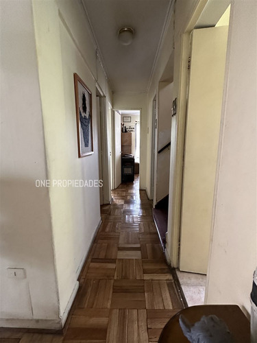 Ideal Para Remodelar/ Apumanque/ 4d3b/las Condes/oneprop.cl