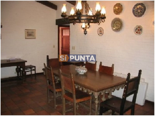 Imagen 3 de 8 de Casa En Alquiler Playa Mansa