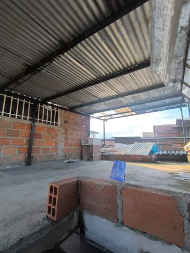 Casa En Arriendo En Tejares De Salomia. Cod A17107