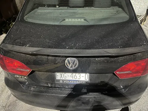 Volkswagen Jetta 2.0 L4 Mt