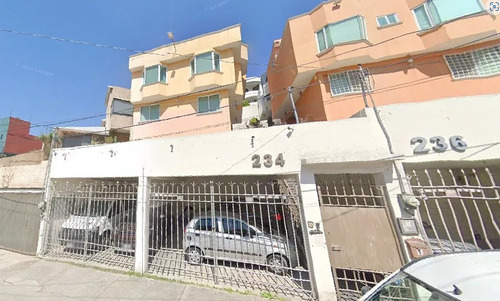 Casa En Venta En Tlalnepantla, Col. Los Pirules, Tum