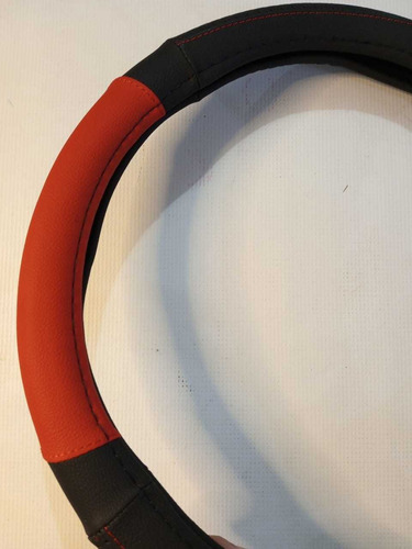 Imagen 4 de 4 de Forro De Volante Negro Y Rojo 100% Cuero Xtreme