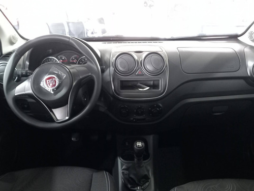 Imagem 6 de 9 de Fiat Grand Siena 1.4 Mpi 8v Flex 4p Manual