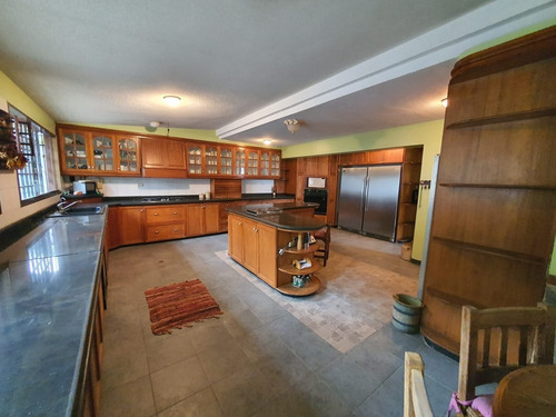 Imagen 8 de 14 de En Venta Quinta Smja En Zona Exclusiva De Prados Del Este (caracas)