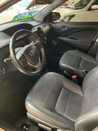 Etios Platinum Sed. 1.5 Flex 16v 4p Aut.