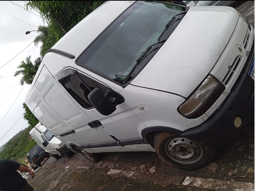 Renault Master FurgãO 2.5 Dci L3h2 5p