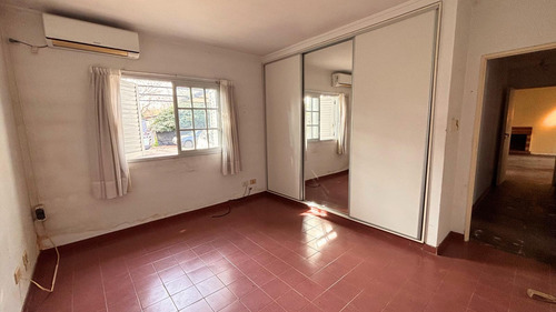 Casa En Villa Elisa De 3 Dormitorios Con Parque