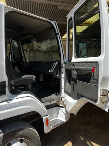 Ford Cargo 915