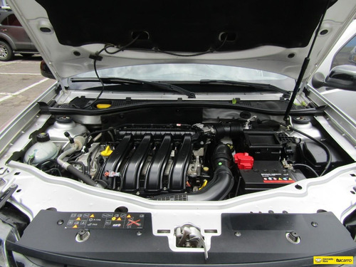 Renault Duster Polar