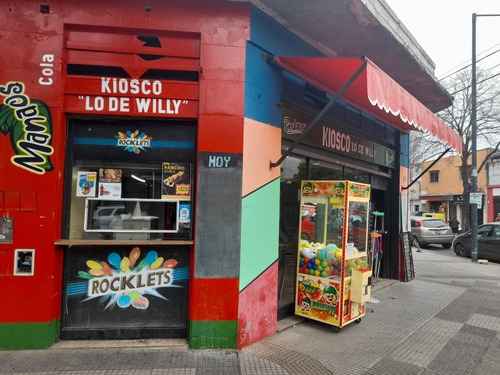 Imagen 3 de 11 de Maxikiosco Excrlente Oportunidadla Mejor Zona Entre Banco Provincia Y Bbva A 20m Anses Escuelas Primaria Y Secundaria A 100m Centro Comercial Y A 100m Comisaría 48mucha Seguridad20 Años De Antigüedad