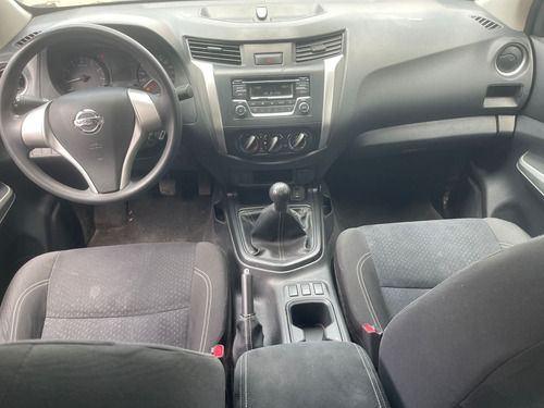 Nissan NP300 2.5 SE Paq Seguridad Mt