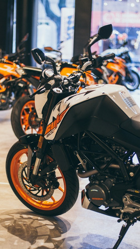 Imagen 18 de 25 de Ktm Duke200 Financiación En 18 Cuotas Entrega Inmediata