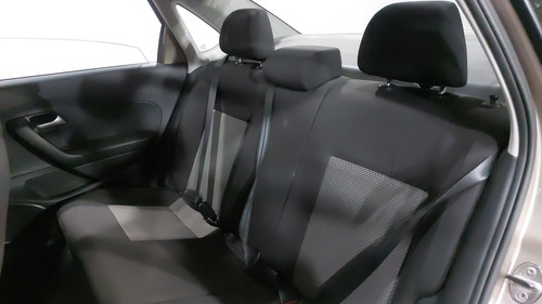 Volkswagen Vento 1.6 STARTLINE AUTO