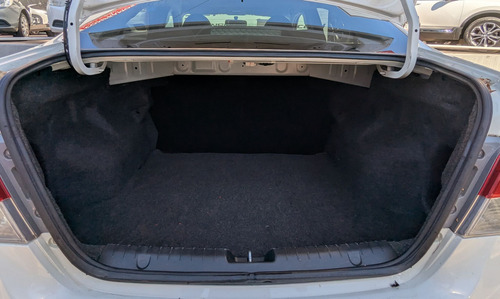 Dodge Attitude 1.2 Se At