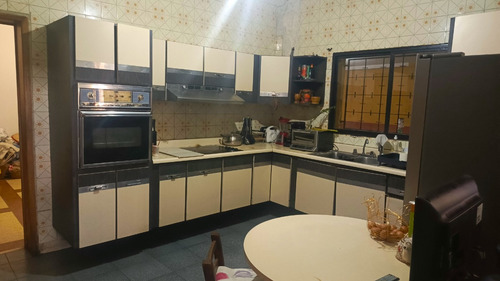 Se Vende Bella Casa En Santa Mónica Mls 25-19956