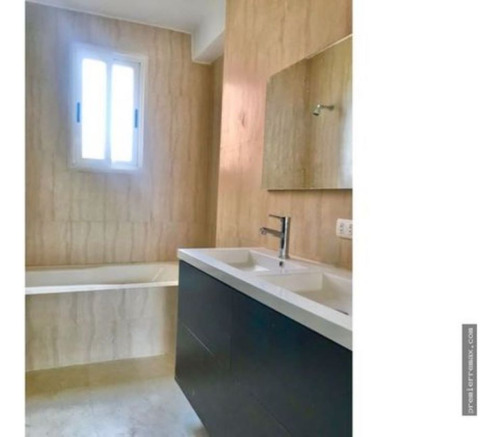 En Venta Apartamento Nuevo Con Pisos De Marmol Mas Hobby Room De 12 M2 Con Baño Interno, En Urb Lomas Del Sol, Piso 1.,