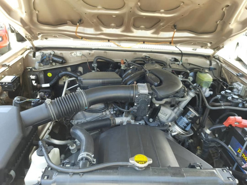 Imagen 11 de 11 de Toyota Macho Sincrónico