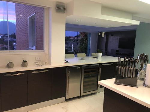 Imagen 9 de 12 de Vendo Apartamento 215m2 2h+s/3b/2pe Alto Hatillo