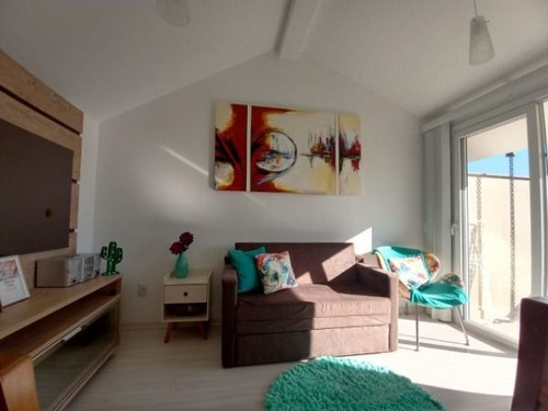 Casa Em Hípica Com 3 Dormitórios - Mi271159