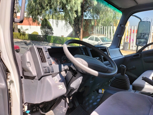 Isuzu Elf 600 600
