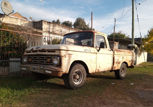 Imagen 3 de 9 de Ford F-100 V8 Fase 1