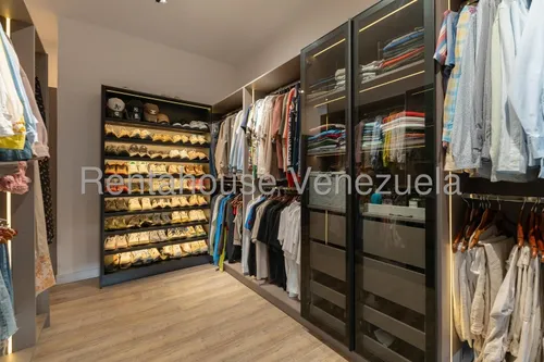 Hermosa Casa En La Trinidad