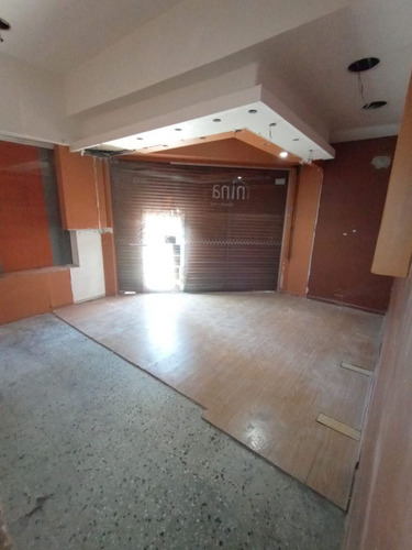 Imagen 4 de 11 de Local En Alquiler En Caseros