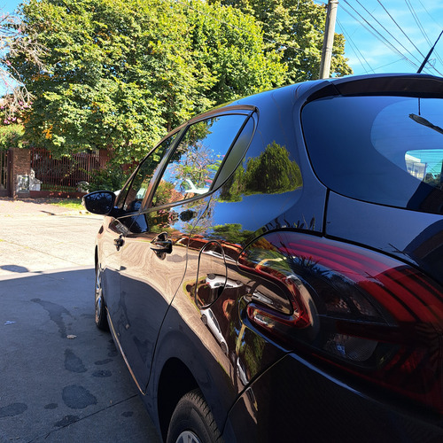 Peugeot 208 1.6 Active