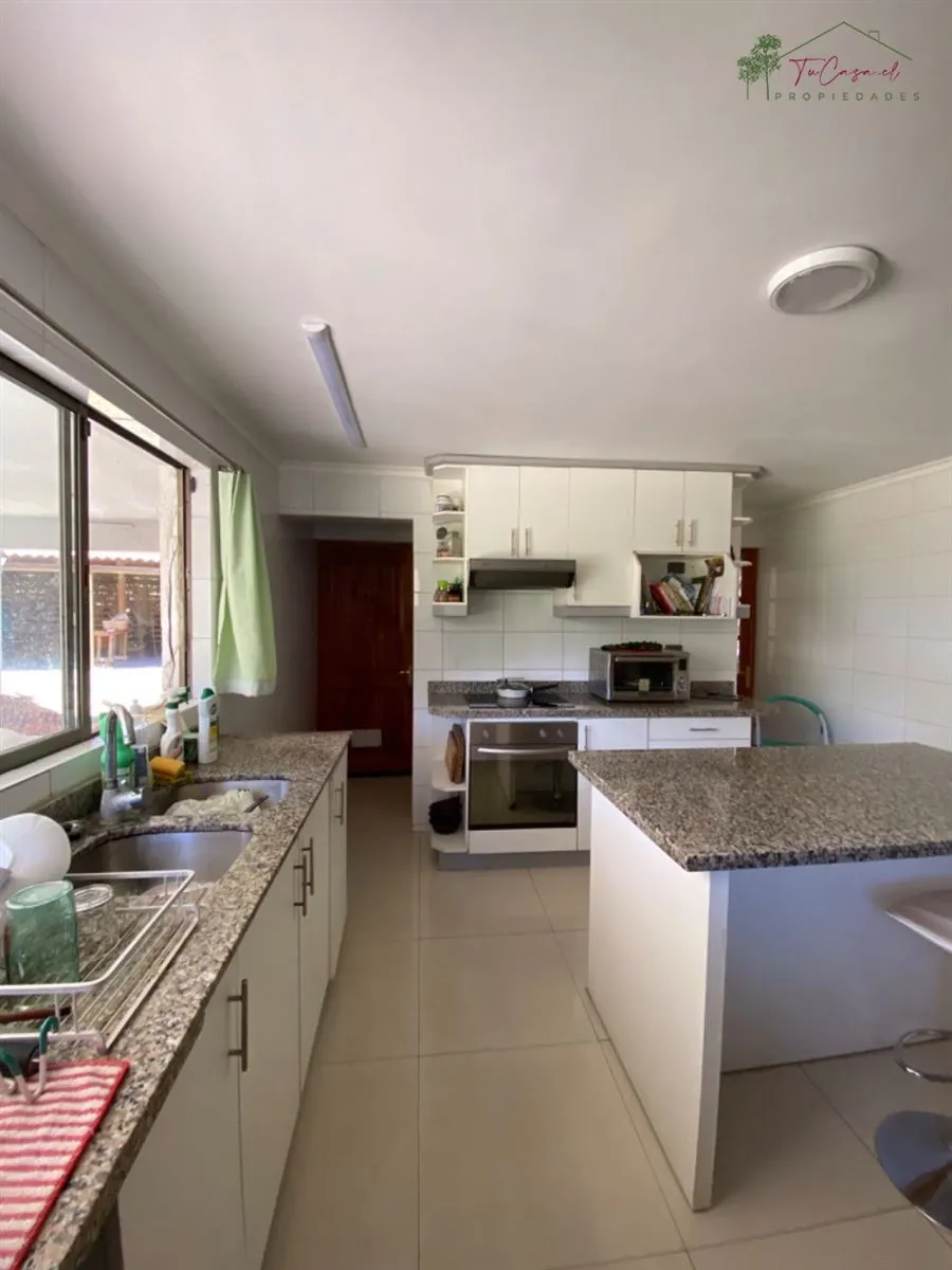 Imagen 5 de 10 de Casa En Venta De 4 Dorm. En Isla De Maipo