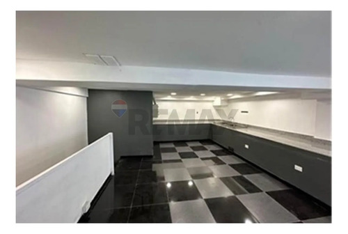 Local Comercial Doble Con 2 Pisos Las Pataguas