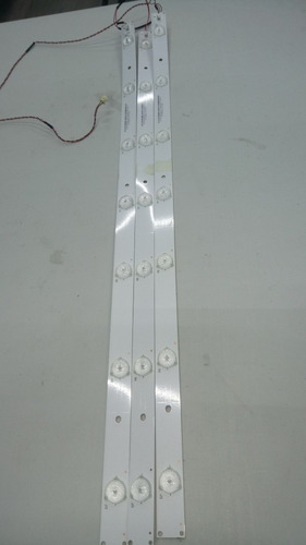 Panasonic Led Tv 131126 Ws 320 021 E162061 3 Tiras Con 7 Led (Usado)