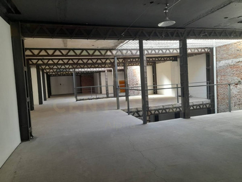Imagen 8 de 10 de Edificio En Ciudad Vieja 5 Pisos(ex Tarejeta Visa)