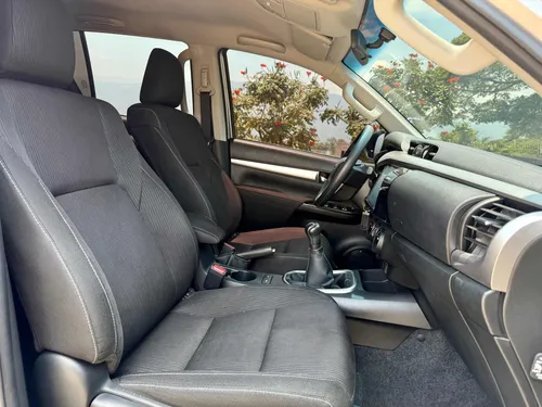 Toyota Hilux 2.7 Gasolina 4x4