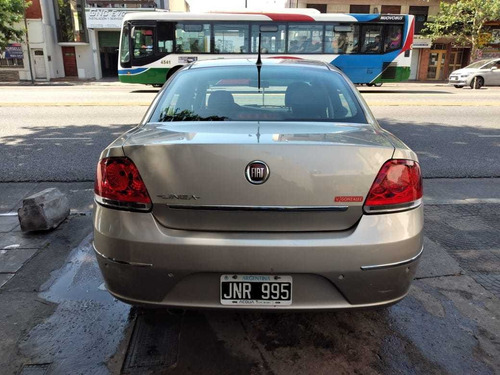 Imagen 7 de 16 de Fiat Linea 2011 1.8 Essence 130cv