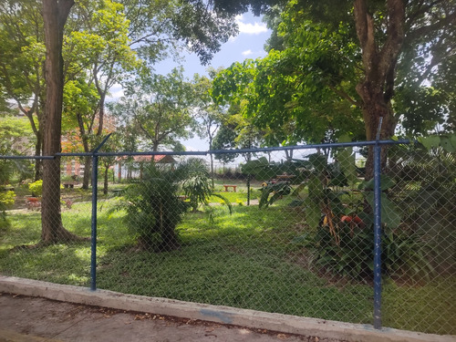 Venta De Apartamento En Lomas Del Avila Mw