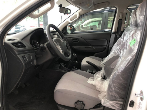 Imagen 12 de 12 de Mitsubishi L200