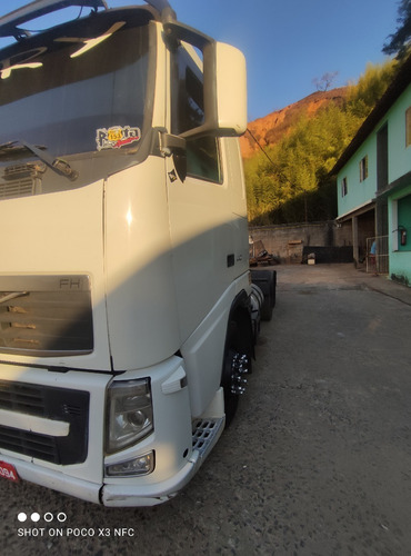 Imagem 4 de 12 de Volvo Fh 440 Trucado 6x2 Mecanico