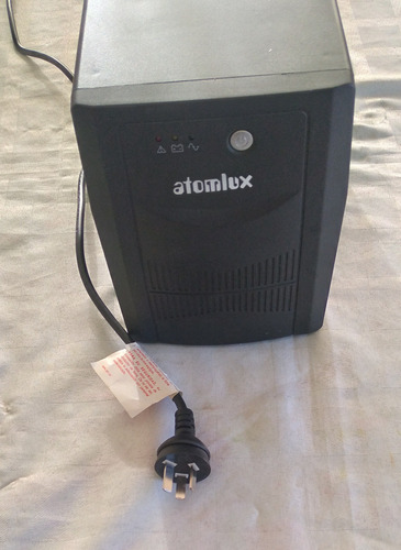 Estabilizador Atomlux Ups2000 Sin Batería Negro (Usado)