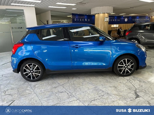 Imagen 7 de 25 de Suzuki Swift Sport 2023 Azul 0km