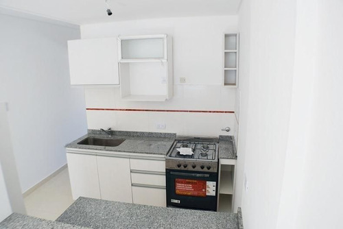 Imagen 6 de 12 de Departamento En Venta En Ramos Mejia Centro