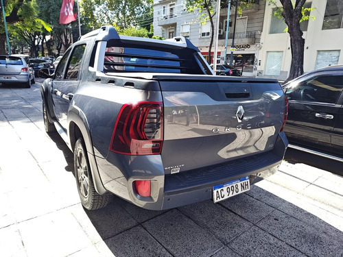 Renault Duster Oroch 2.0 Outsider Plus