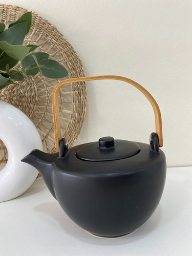 Tetera Cala 850ml Ideal Para Regalar Negro