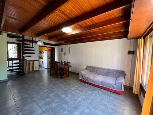 Imagen 4 de 19 de Venta Ph De Tres Dormitorios Y Patio. Tolosa