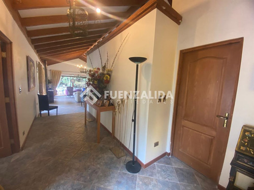 En Venta Casa Rebajada Uf 10.500 - 5 D Isla De Maipo