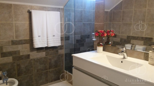 Imagen 13 de 27 de Casa En Punta Del Este Paya Mansa, 6 Dormitorios + Dep Y Piscina.