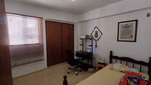 Imagen 12 de 12 de Alquiler De Apartamento En Tazajal 84 Metros A62153